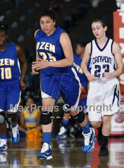 Thumbnail 2 in Canyon vs. Ozen (UIL 4A Semifinal) photogallery.