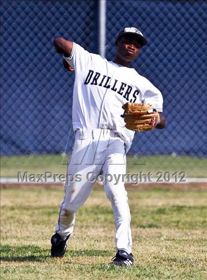 Thumbnail 3 in Centennial @ Bakersfield photogallery.