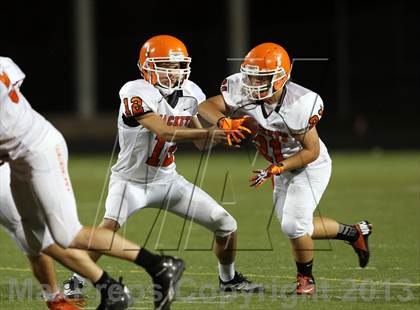 Thumbnail 2 in Boyd vs. Rockwall photogallery.