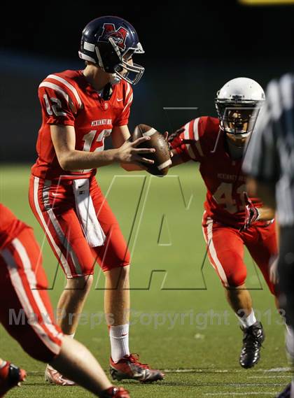 Thumbnail 1 in Boyd vs. Rockwall photogallery.