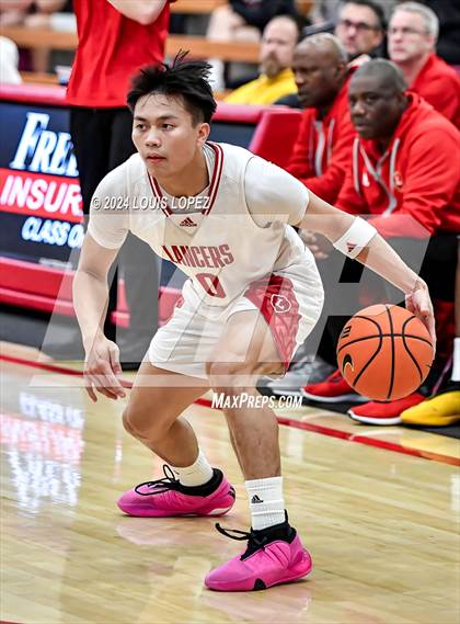 Thumbnail 1 in Mira Costa vs. Orange Lutheran (Nike Extravaganza) photogallery.