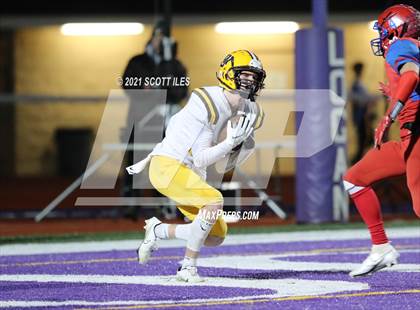 Thumbnail 2 in West Jefferson vs Fort Frye (OHSAA D6 Regional Final) photogallery.