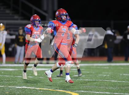 Thumbnail 2 in West Jefferson vs Fort Frye (OHSAA D6 Regional Final) photogallery.