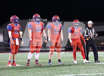 Thumbnail 2 in West Jefferson vs Fort Frye (OHSAA D6 Regional Final) photogallery.