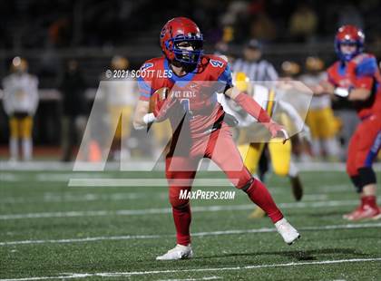 Thumbnail 1 in West Jefferson vs Fort Frye (OHSAA D6 Regional Final) photogallery.