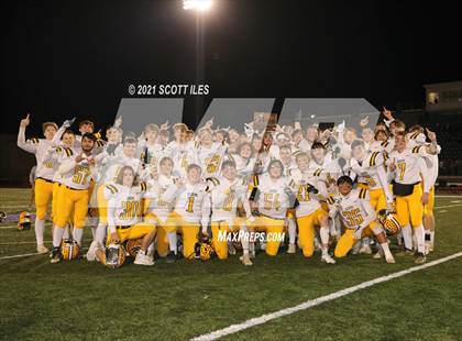 Thumbnail 3 in West Jefferson vs Fort Frye (OHSAA D6 Regional Final) photogallery.