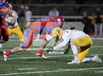 Thumbnail 2 in West Jefferson vs Fort Frye (OHSAA D6 Regional Final) photogallery.