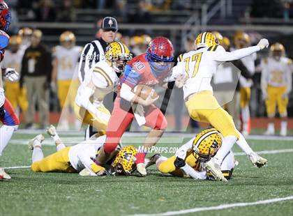 Thumbnail 2 in West Jefferson vs Fort Frye (OHSAA D6 Regional Final) photogallery.