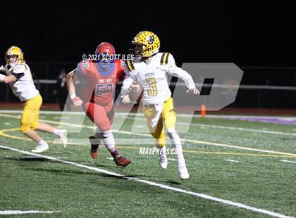 Thumbnail 3 in West Jefferson vs Fort Frye (OHSAA D6 Regional Final) photogallery.