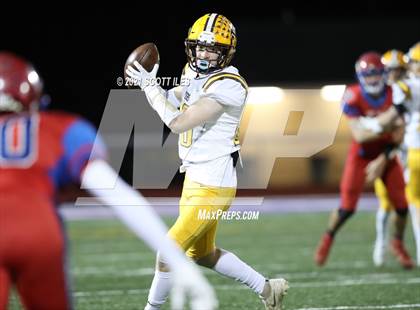 Thumbnail 3 in West Jefferson vs Fort Frye (OHSAA D6 Regional Final) photogallery.