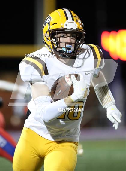 Thumbnail 3 in West Jefferson vs Fort Frye (OHSAA D6 Regional Final) photogallery.