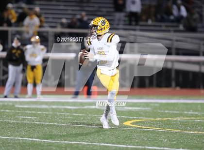 Thumbnail 1 in West Jefferson vs Fort Frye (OHSAA D6 Regional Final) photogallery.