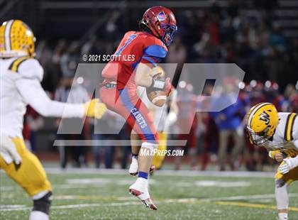 Thumbnail 3 in West Jefferson vs Fort Frye (OHSAA D6 Regional Final) photogallery.