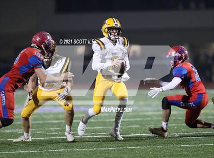 Thumbnail 2 in West Jefferson vs Fort Frye (OHSAA D6 Regional Final) photogallery.