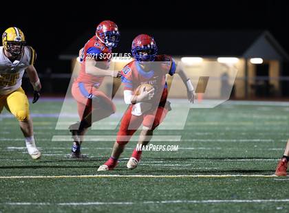 Thumbnail 1 in West Jefferson vs Fort Frye (OHSAA D6 Regional Final) photogallery.
