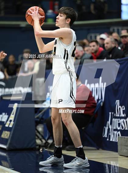 Thumbnail 1 in Perry vs. Harding (OHSAA Division 2 Regional Semifinal) photogallery.