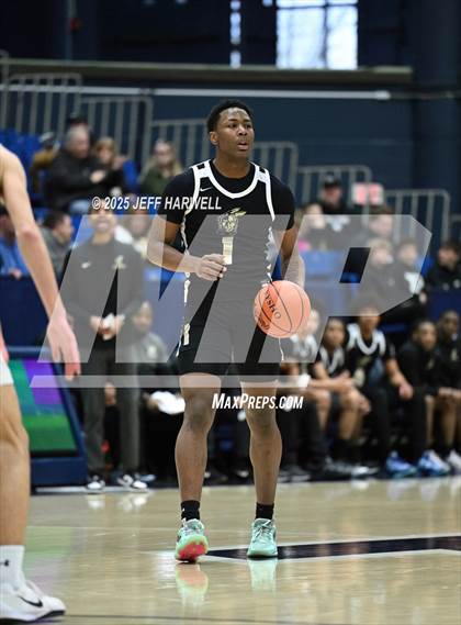 Thumbnail 3 in Perry vs. Harding (OHSAA Division 2 Regional Semifinal) photogallery.
