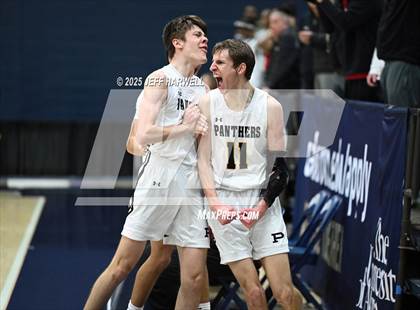 Thumbnail 1 in Perry vs. Harding (OHSAA Division 2 Regional Semifinal) photogallery.
