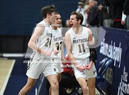 Thumbnail 3 in Perry vs. Harding (OHSAA Division 2 Regional Semifinal) photogallery.