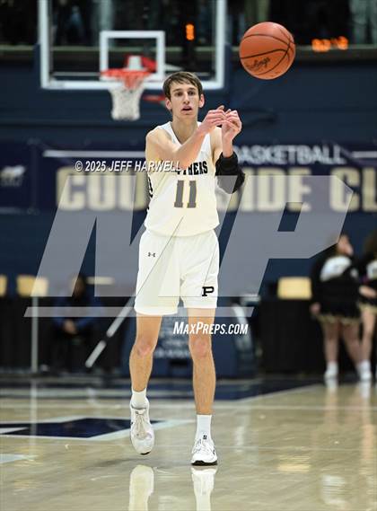Thumbnail 2 in Perry vs. Harding (OHSAA Division 2 Regional Semifinal) photogallery.