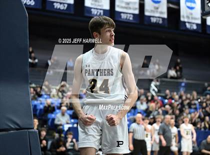 Thumbnail 2 in Perry vs. Harding (OHSAA Division 2 Regional Semifinal) photogallery.