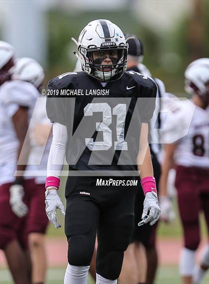 Thumbnail 1 in Toms River East @ Matawan Regional photogallery.