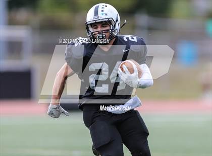 Thumbnail 3 in Toms River East @ Matawan Regional photogallery.