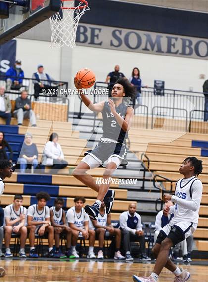 Thumbnail 3 in North Cobb Christian vs. Marietta (Lemon Street Classic) photogallery.