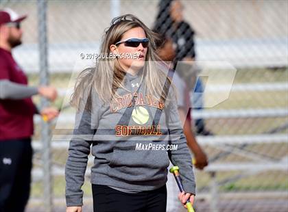 Thumbnail 3 in Cimarron-Memorial vs Faith Lutheran photogallery.