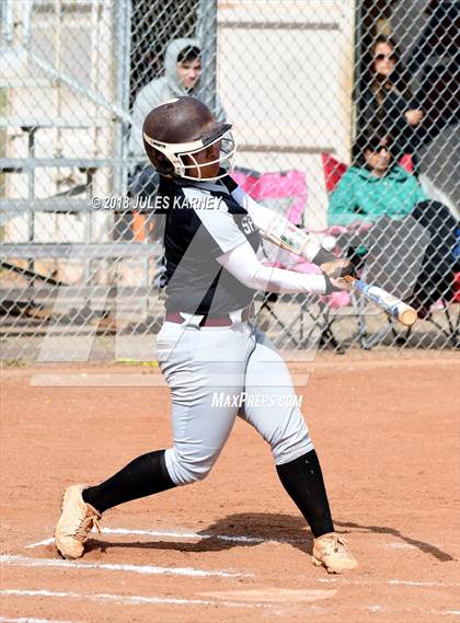 Thumbnail 2 in Cimarron-Memorial vs Faith Lutheran photogallery.