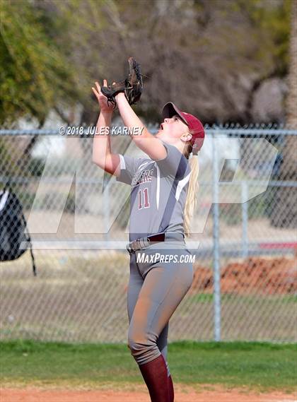 Thumbnail 3 in Cimarron-Memorial vs Faith Lutheran photogallery.