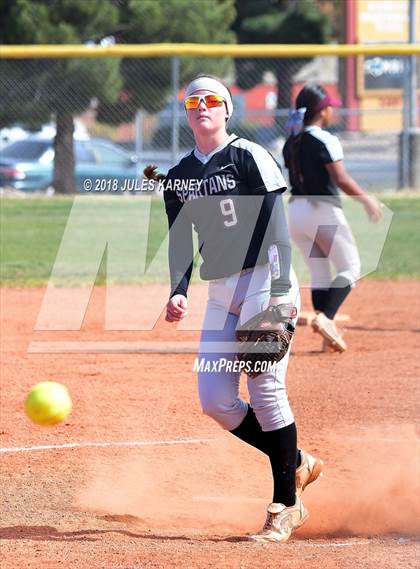 Thumbnail 3 in Cimarron-Memorial vs Faith Lutheran photogallery.