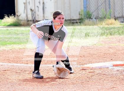 Thumbnail 3 in Cimarron-Memorial vs Faith Lutheran photogallery.