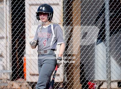 Thumbnail 3 in Cimarron-Memorial vs Faith Lutheran photogallery.
