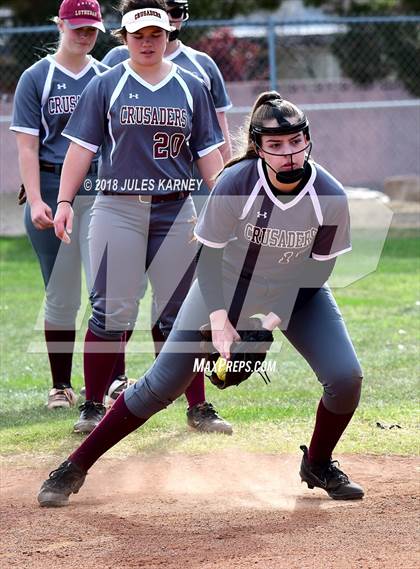 Thumbnail 3 in Cimarron-Memorial vs Faith Lutheran photogallery.