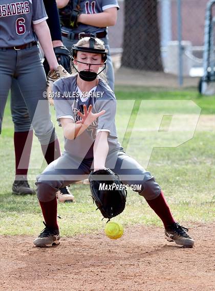 Thumbnail 2 in Cimarron-Memorial vs Faith Lutheran photogallery.