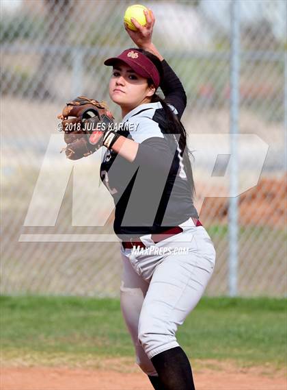 Thumbnail 3 in Cimarron-Memorial vs Faith Lutheran photogallery.