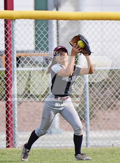 Thumbnail 3 in Cimarron-Memorial vs Faith Lutheran photogallery.
