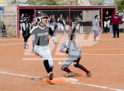Thumbnail 3 in Cimarron-Memorial vs Faith Lutheran photogallery.