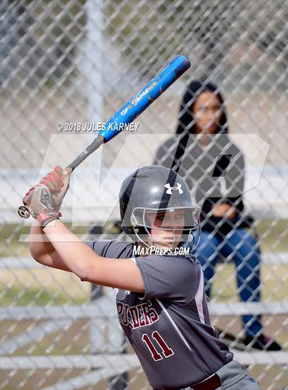 Thumbnail 2 in Cimarron-Memorial vs Faith Lutheran photogallery.