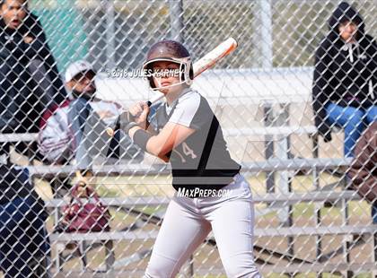 Thumbnail 3 in Cimarron-Memorial vs Faith Lutheran photogallery.