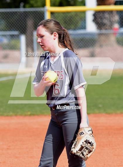 Thumbnail 2 in Cimarron-Memorial vs Faith Lutheran photogallery.