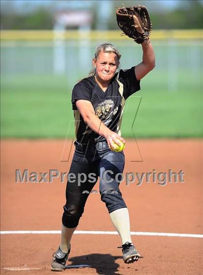 Thumbnail 1 in Andover Central @ McPherson photogallery.