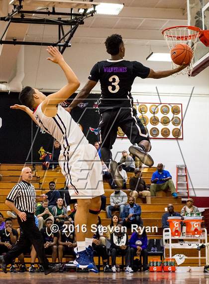 Thumbnail 3 in Findlay Prep vs. Miller Grove (DICK's National Tournament Quarterfinals) photogallery.