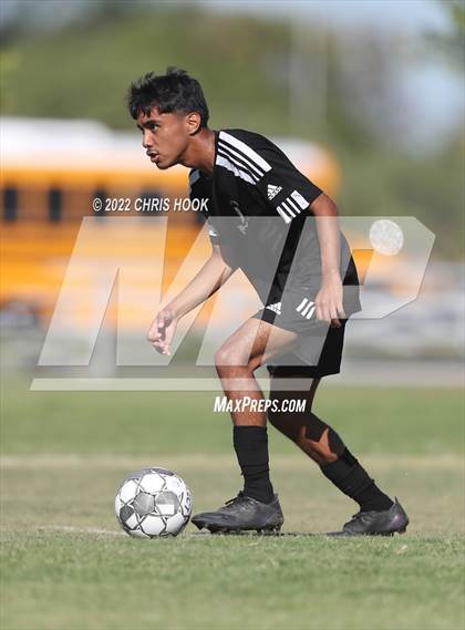 Thumbnail 2 in Madison Highland Prep vs. Ash Fork (Old Pueblo Soccer Classic) photogallery.