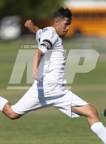 Thumbnail 3 in Madison Highland Prep vs. Ash Fork (Old Pueblo Soccer Classic) photogallery.