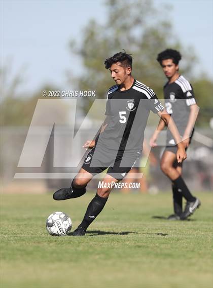Thumbnail 2 in Madison Highland Prep vs. Ash Fork (Old Pueblo Soccer Classic) photogallery.