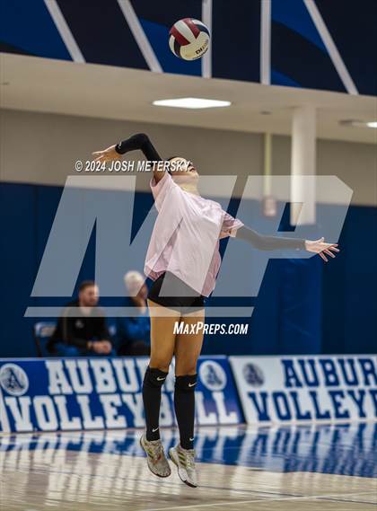 Thumbnail 3 in Central @ Auburn photogallery.