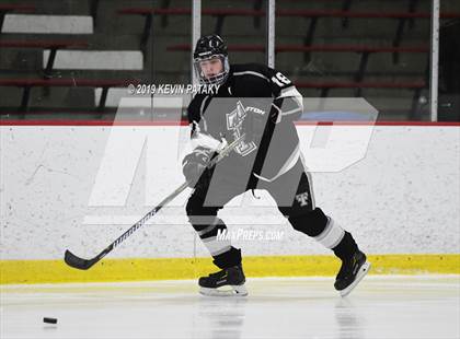 Thumbnail 2 in Tri-Town vs. Newington Co-op (CIAC D3 Qtr Final) photogallery.