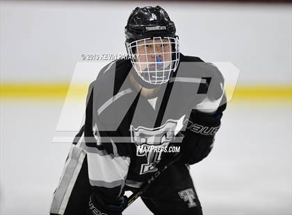 Thumbnail 3 in Tri-Town vs. Newington Co-op (CIAC D3 Qtr Final) photogallery.